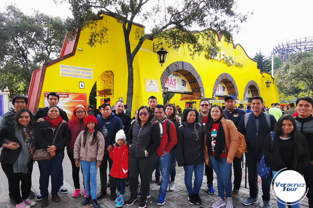 Excursión a Six Flags Saliendo De Veracruz, Cardel y Xalapa Excursión a Six Flags Saliendo De Veracruz, Cardel y Xalapa